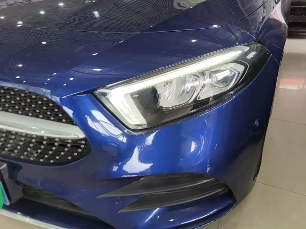 Mercedes-Benz A-Class 2020 Facelift A 200 L Sports Sedan Fashionable купить на сайте DeffCars