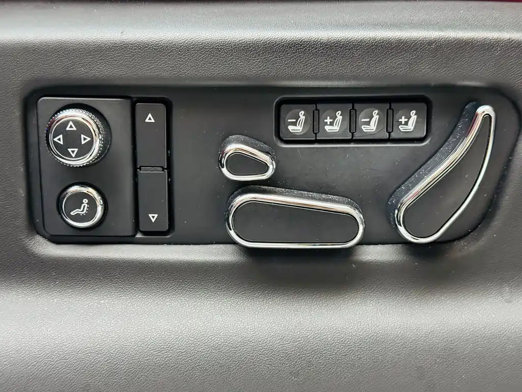 Bentayga 2021 4.0T V8 купить на сайте DeffCars