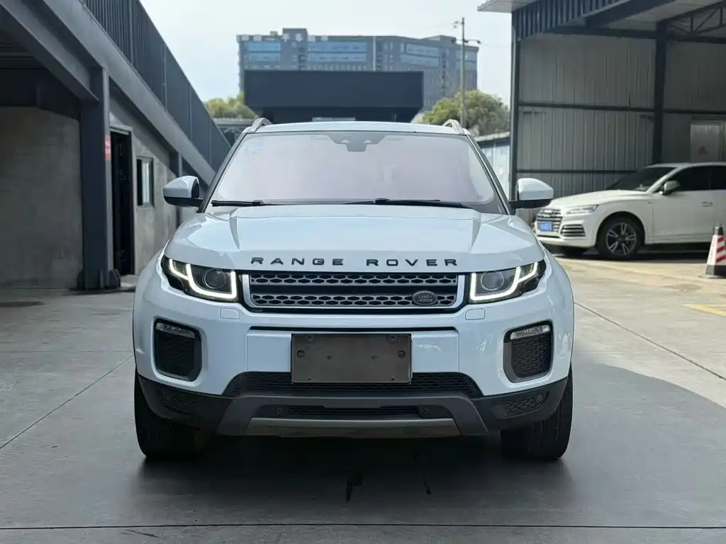 Range Rover Evoque 2017 2.0T SE Zhiyao Edition купить на сайте DeffCars