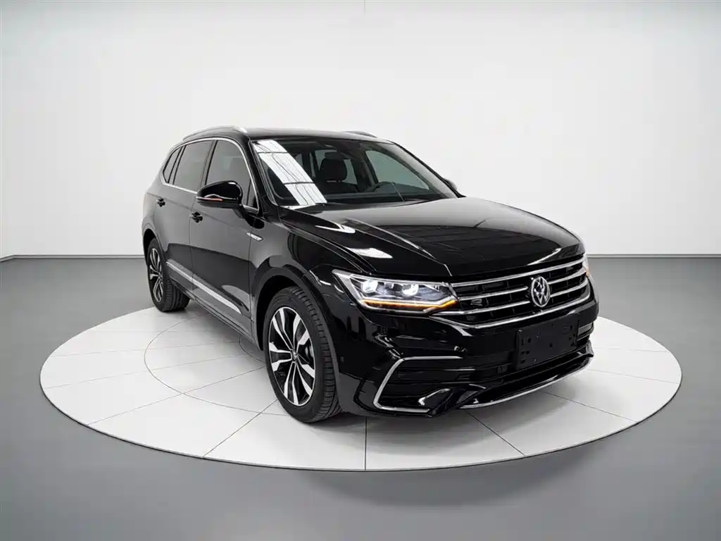 Tiguan L 2022 330TSI automatic two-wheel drive R-Line version купить на сайте DeffCars