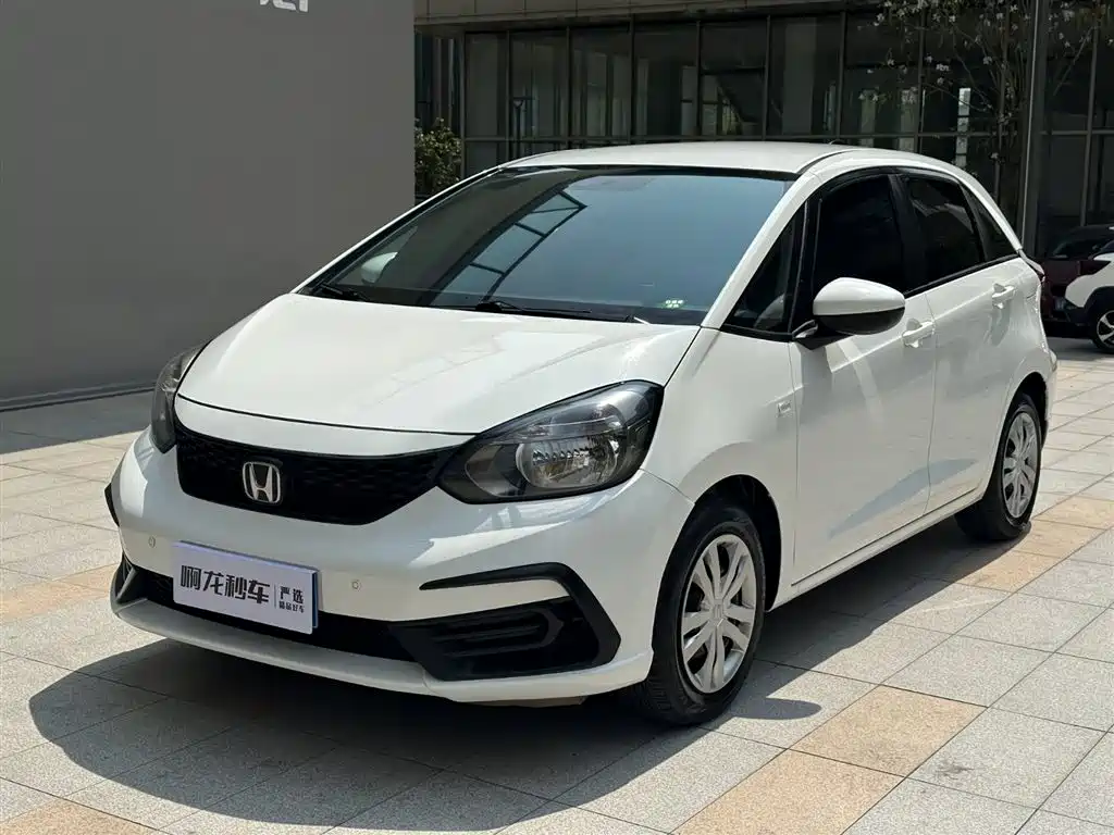 Fit 2021 1.5L CVT Trendy Edition купить на сайте DeffCars