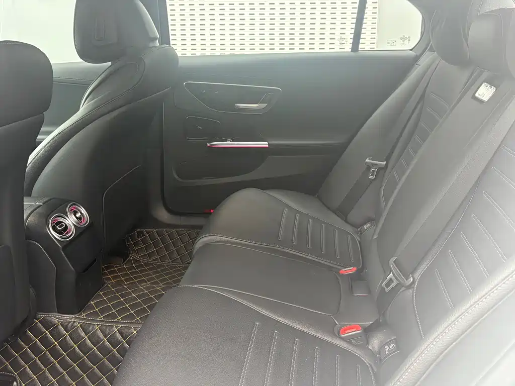 Mercedes-Benz C-Class 2022 C 200 L Sports Edition купить на сайте DeffCars