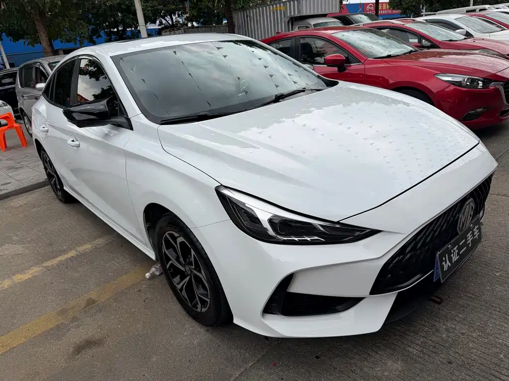 MG5 2022 180DVVT CVT Youth Flagship Edition купить на сайте DeffCars