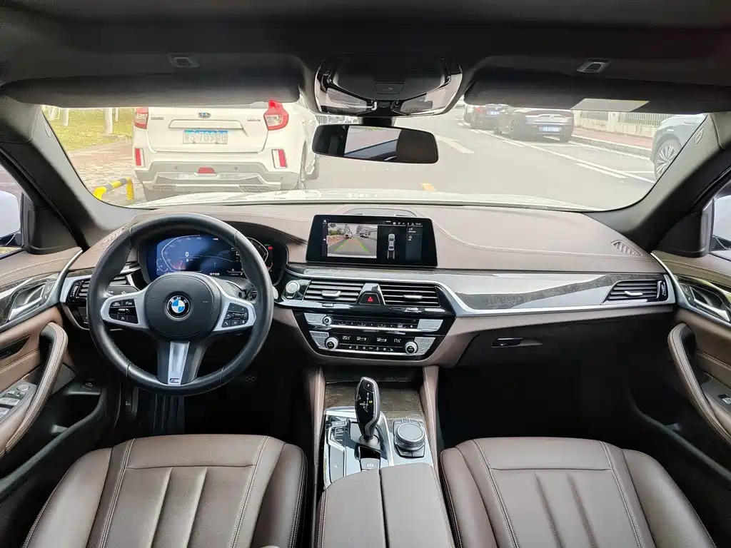 BMW 5 Series 2020 525Li M Sports Package купить на сайте DeffCars