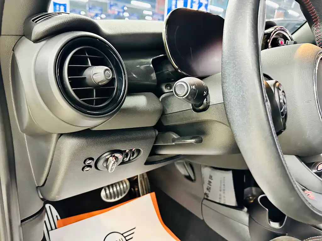 MINI 2021 1.5T COOPER racer купить на сайте DeffCars