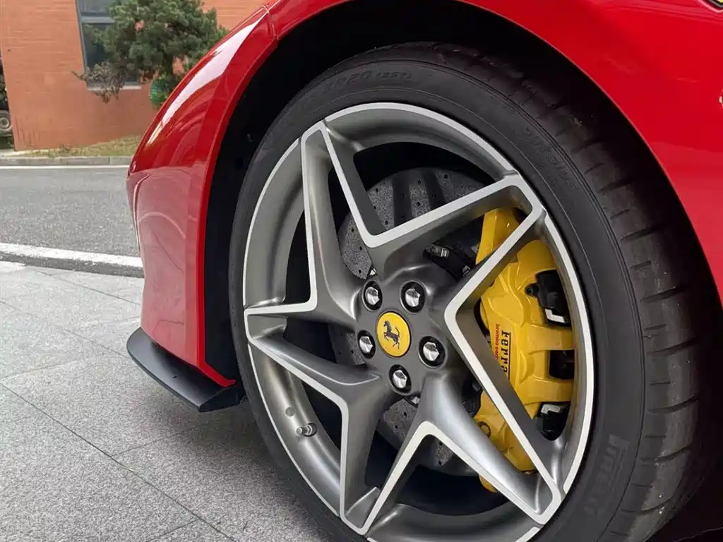 Ferrari F8 2019 Tributo 3.9T V8 купить на сайте DeffCars
