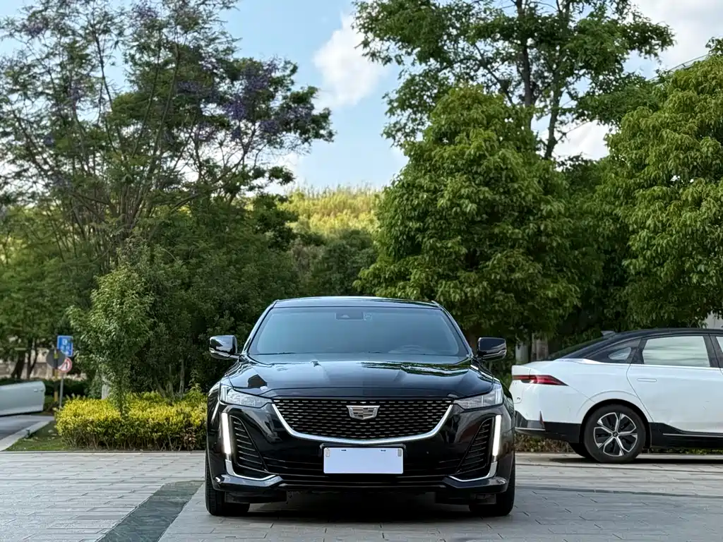 Cadillac CT5 2022 28T Fashion Model купить на сайте DeffCars