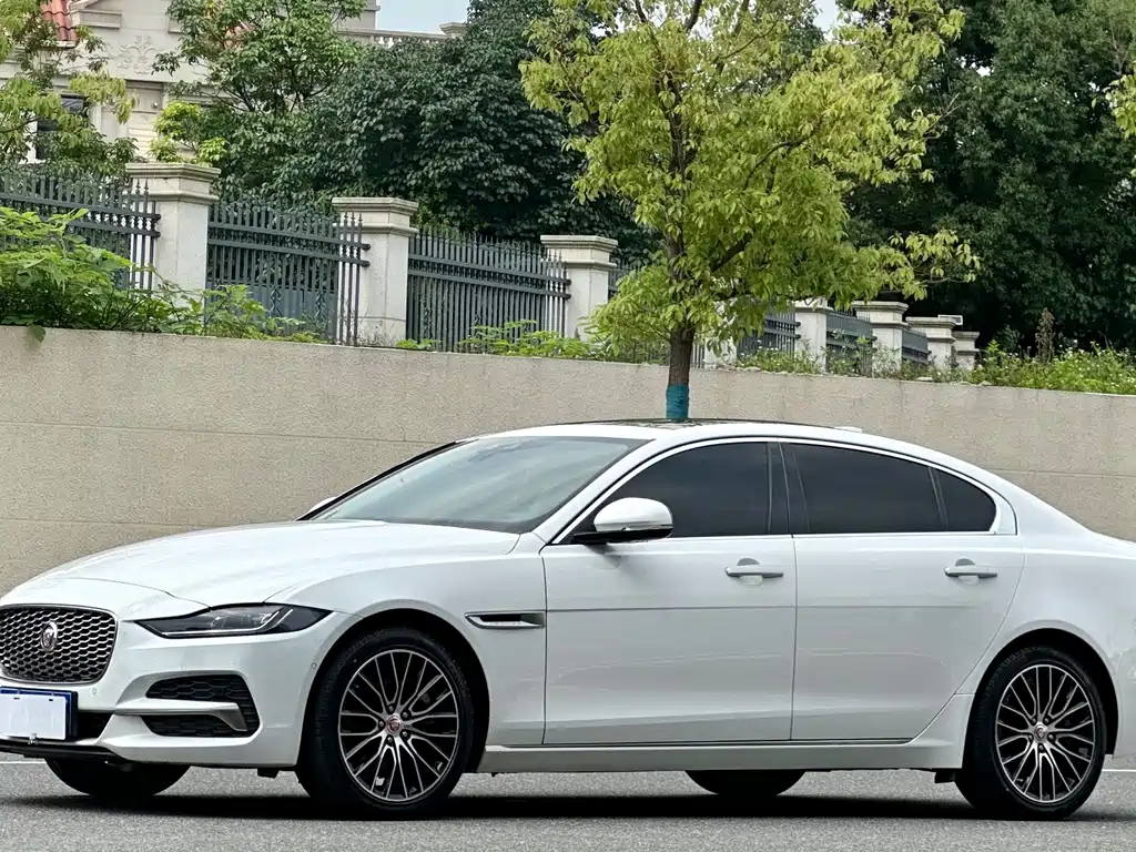Jaguar XEL 2021 2.0T 250PS S Advanced and Elegant Edition купить на сайте DeffCars