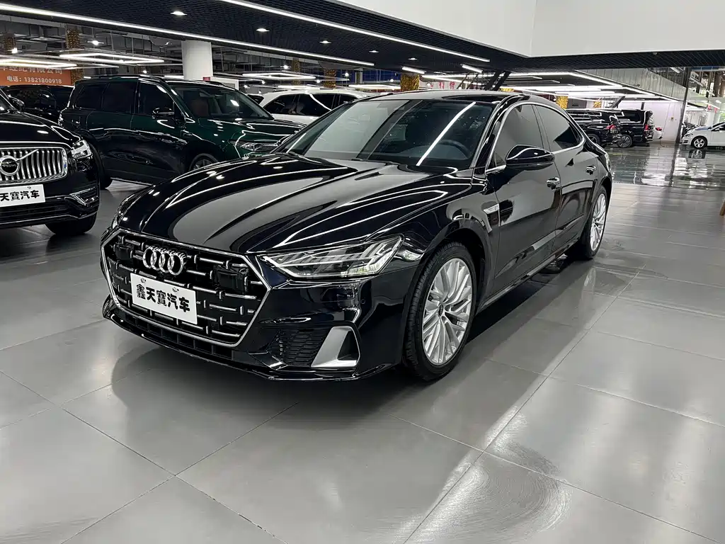 Audi A7L 2024 45TFSI S-line Dream Building Liquid Crystal Package купить на сайте DeffCars