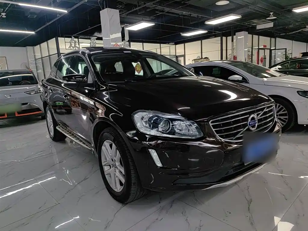 Volvo XC60 2017 T5 Zhijin upgraded version купить на сайте DeffCars