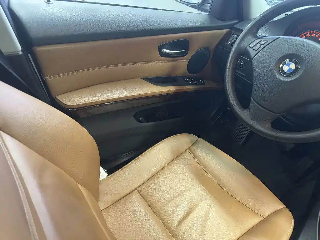 BMW 3 Series 2011款 320i 时尚型 купить на сайте DeffCars