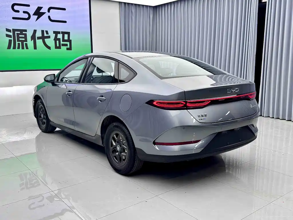 Qin PLUS 2026 DM-i 128KM aggressive model купить на сайте DeffCars