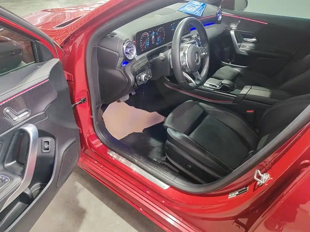 Mercedes-Benz A-Class 2020 A 200 L Sports Sedan купить на сайте DeffCars
