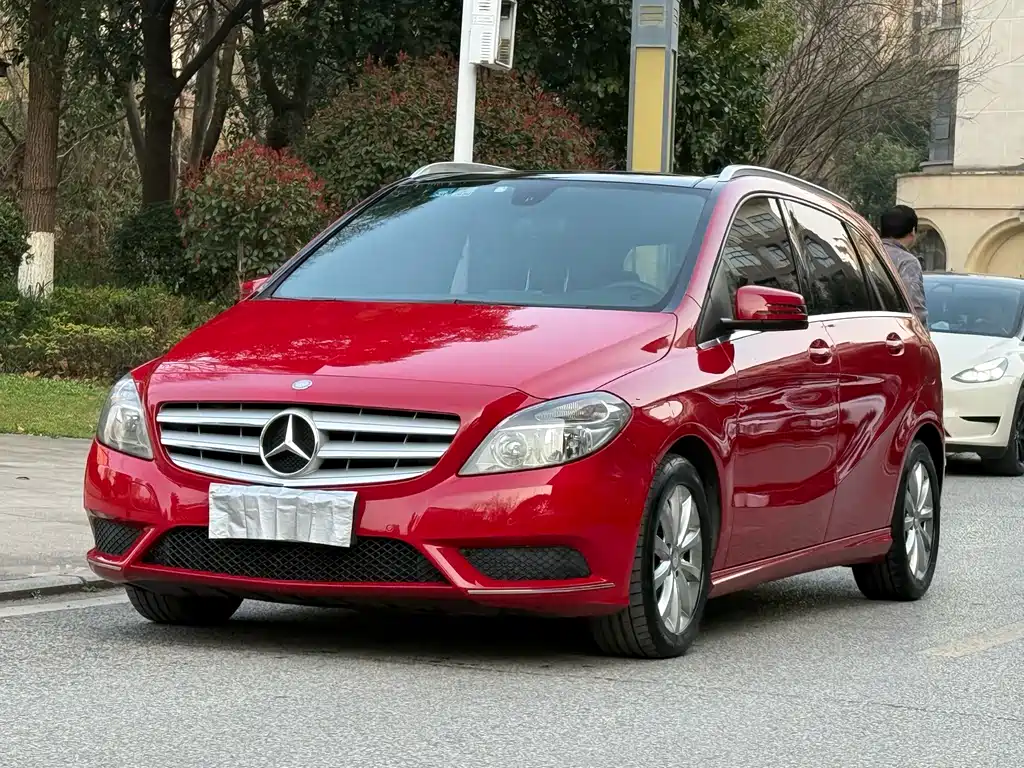 Mercedes-Benz B-Class 2012 B 180 купить на сайте DeffCars