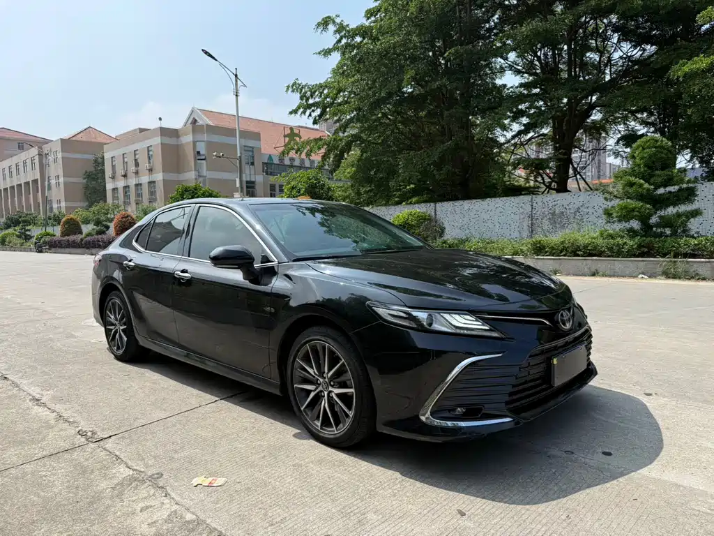 Camry 2021 2.5G Deluxe Edition купить на сайте DeffCars