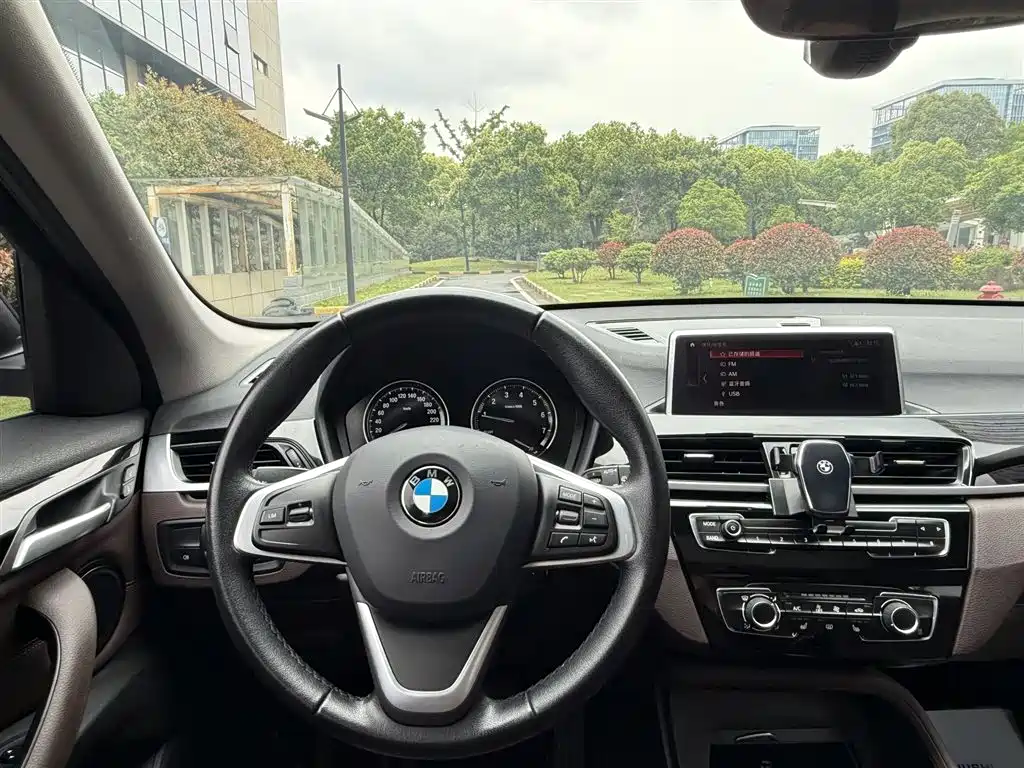 BMW X1 2020 sDrive20Li Fashion Model купить на сайте DeffCars