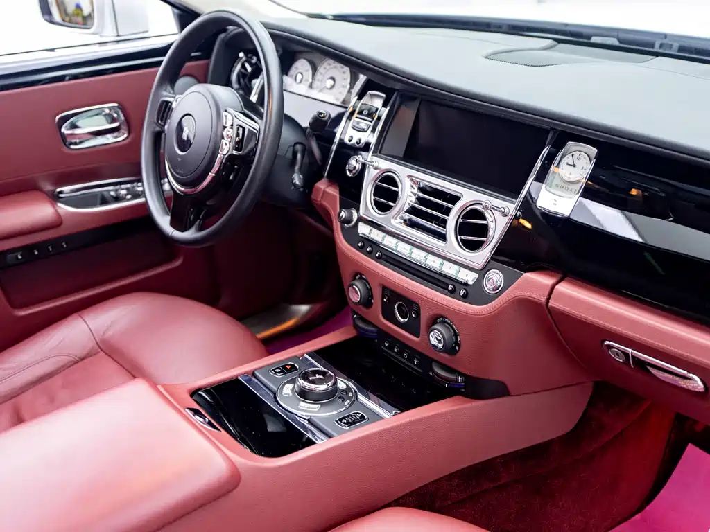 Ghost 2010 6.6T Standard Edition купить на сайте DeffCars