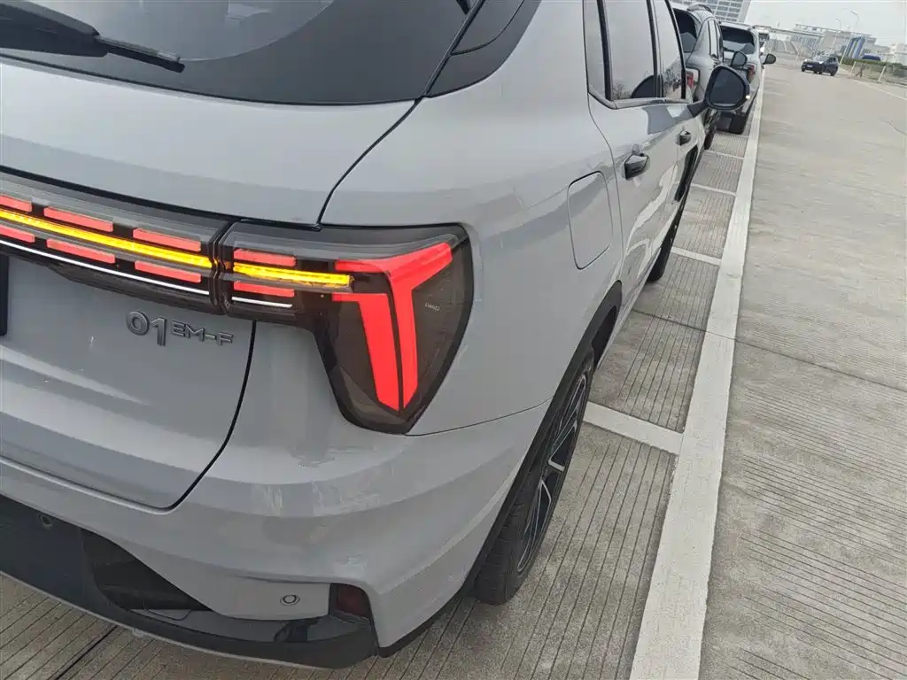 Lynk & Co 01 2023 1.5TD EM-F PM купить на сайте DeffCars