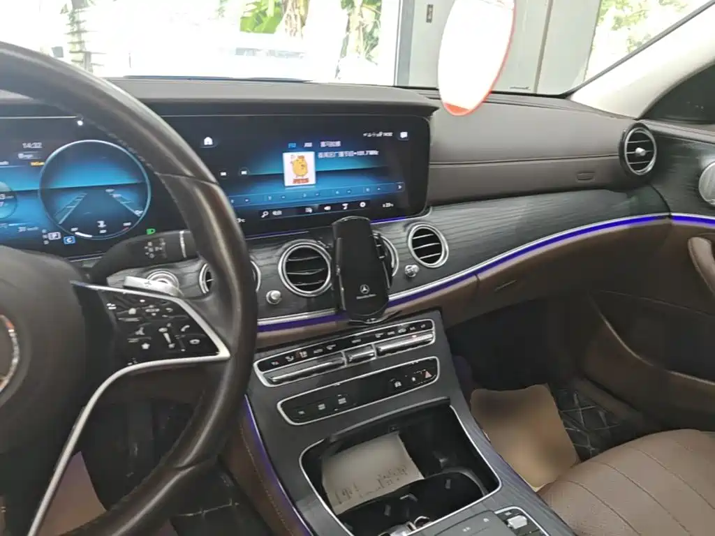Mercedes-Benz E-Class 2023 E 300 L Luxury Model купить на сайте DeffCars