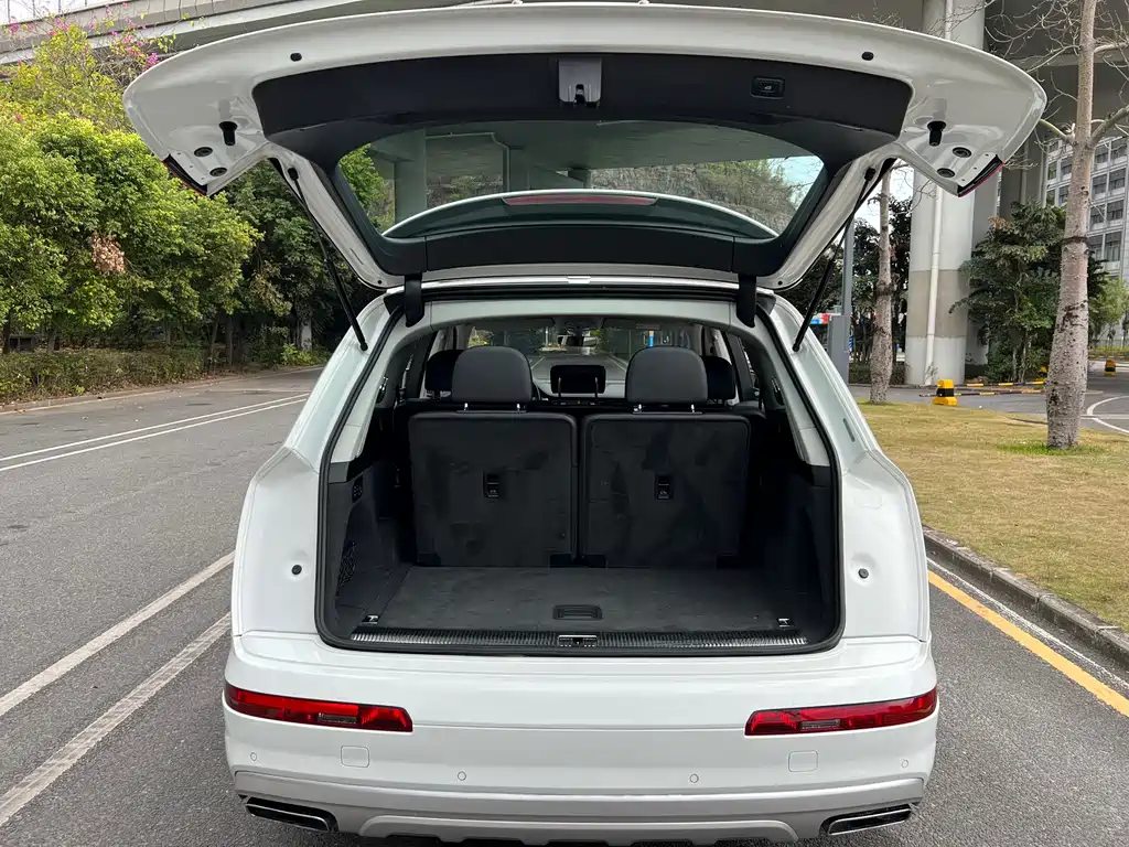 Audi Q7 2016 45 TFSI Technology купить на сайте DeffCars