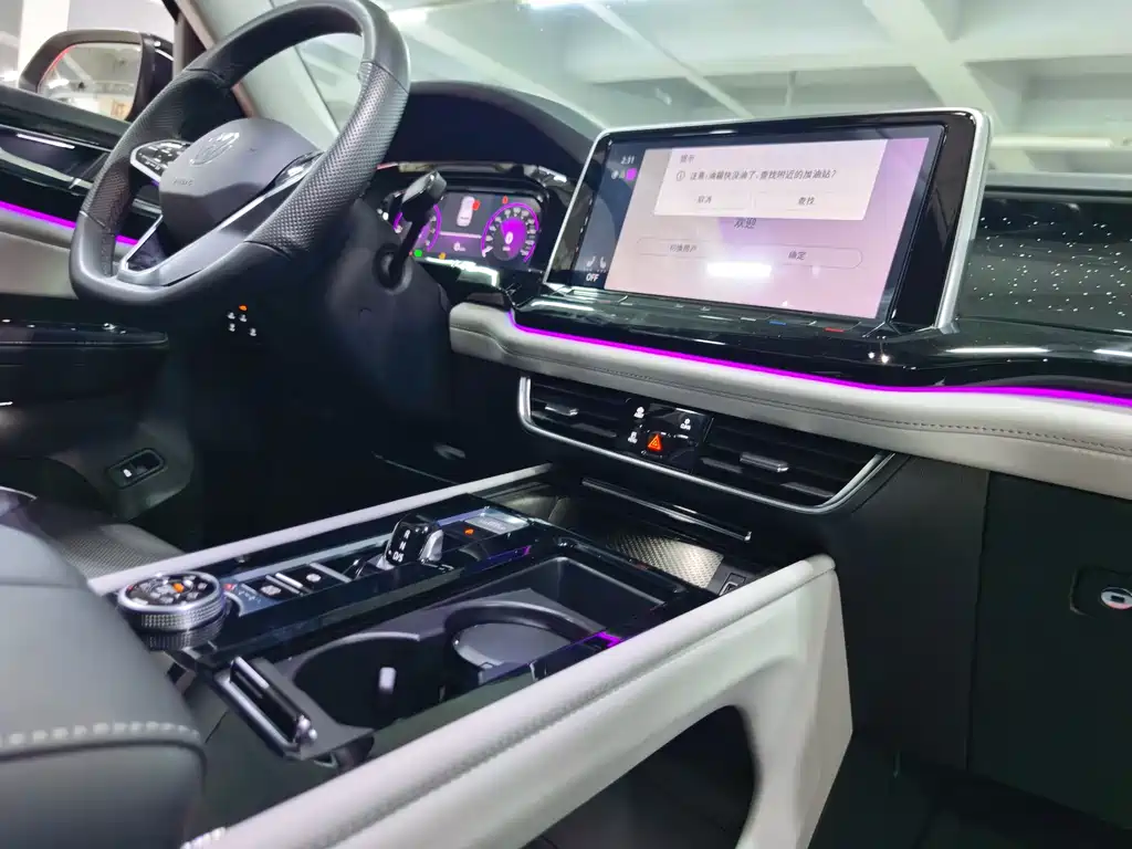 Touron 2021 380TSI four-wheel drive luxury version купить на сайте DeffCars