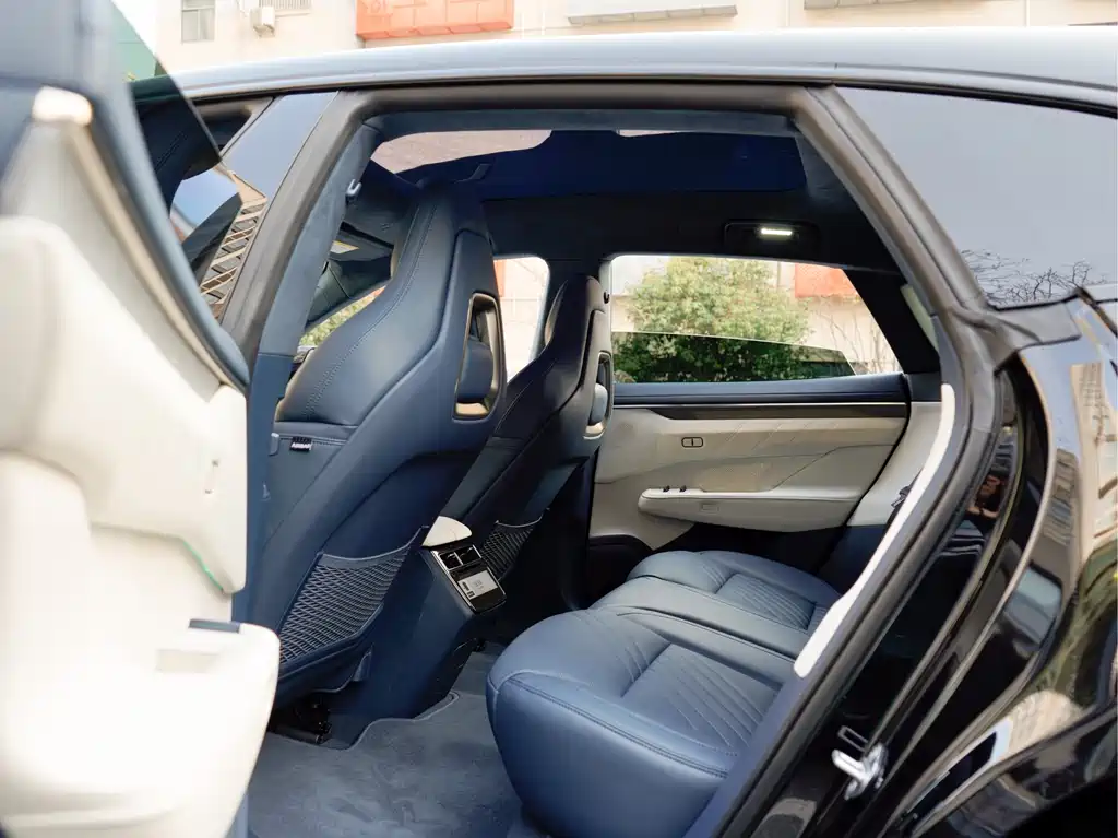 Jikrypton 001 2025 YOU version 100kWh four-wheel drive купить на сайте DeffCars