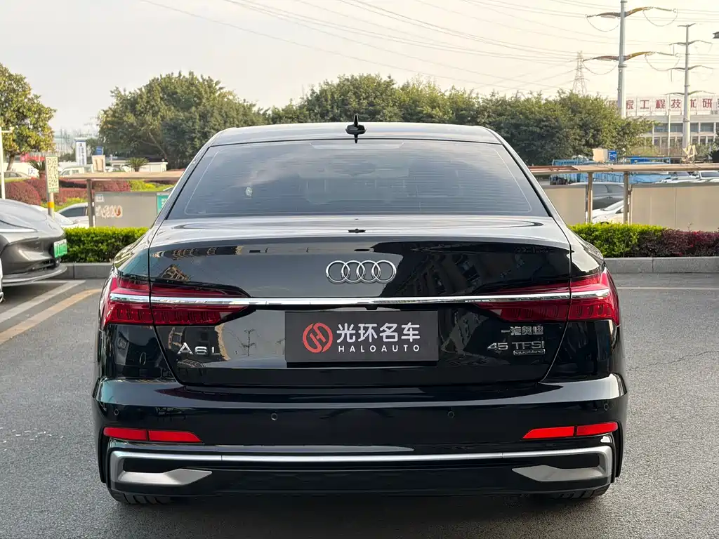 Audi A6L 2024 45 TFSI quattro premium dynamic model купить на сайте DeffCars