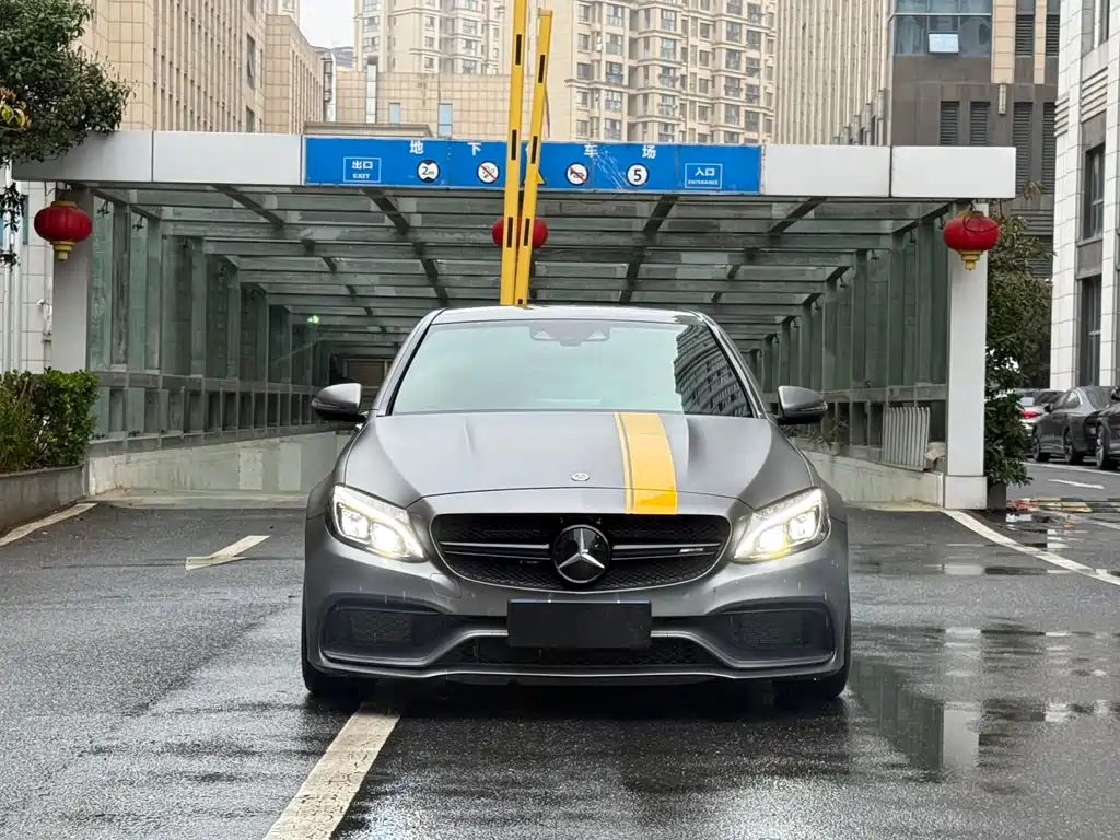 Mercedes-Benz C-Class AMG 2017 AMG C 63 купить на сайте DeffCars