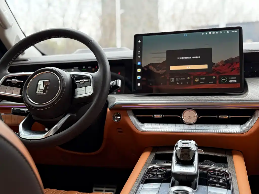 Tank 500 2023 model 3.0T business version environment type 5 seats купить на сайте DeffCars