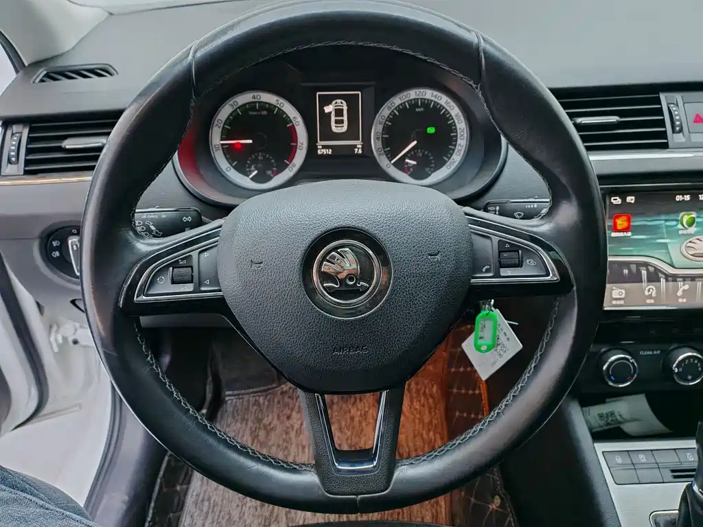 Octavia 2018 TSI280 DSG Deluxe Edition купить на сайте DeffCars