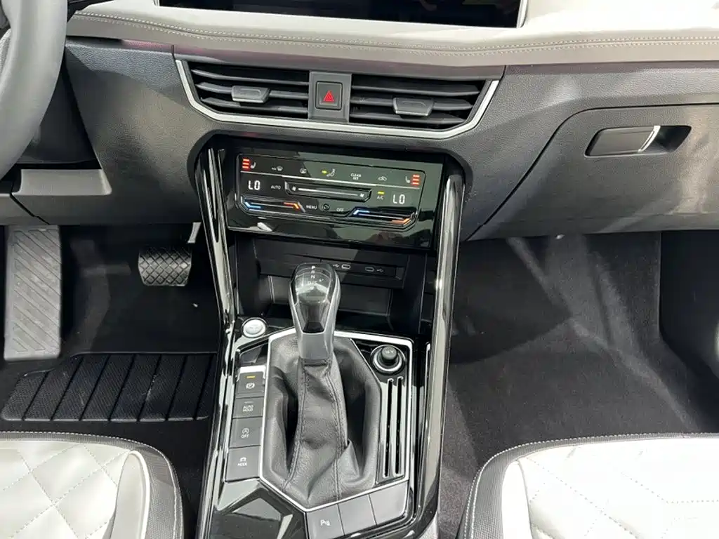 Tanyue 2023 280TSI 2WD Luxury Plus Advanced Edition купить на сайте DeffCars