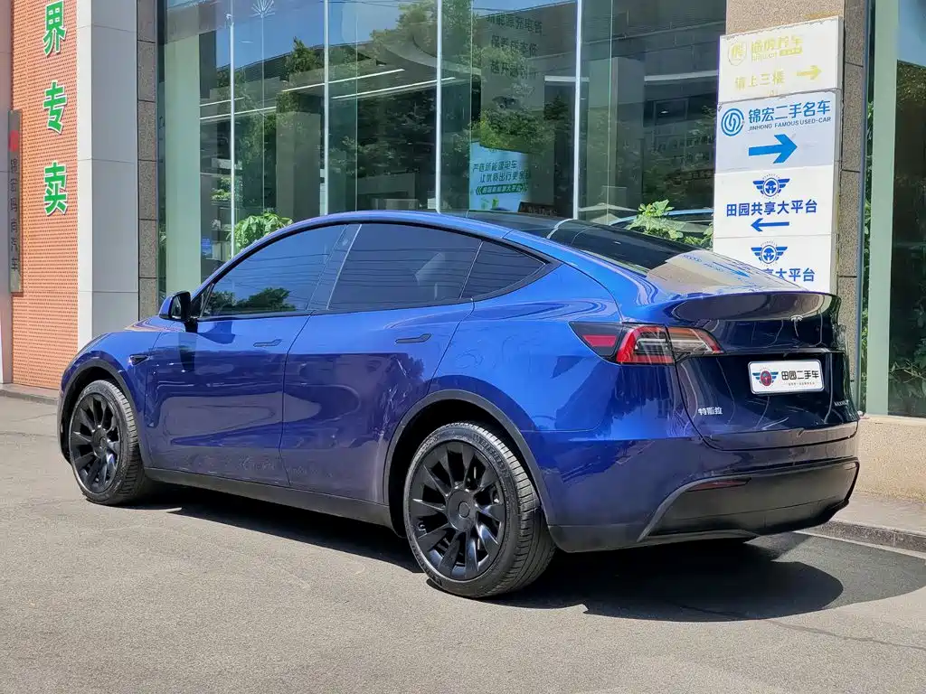 Model Y 2022 long-range all-wheel drive version купить на сайте DeffCars