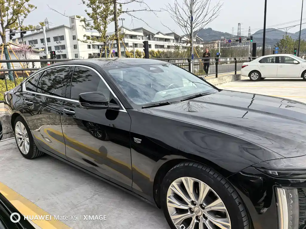 Cadillac CT6 2023 28T Fashion Model купить на сайте DeffCars