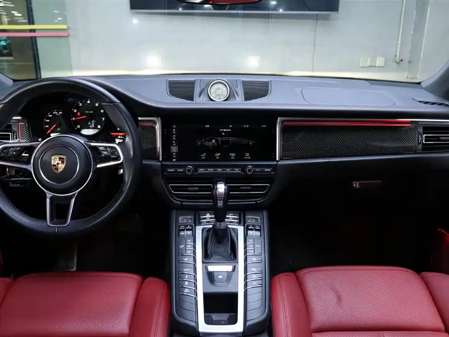 Macan 2020 Macan 2.0T купить на сайте DeffCars
