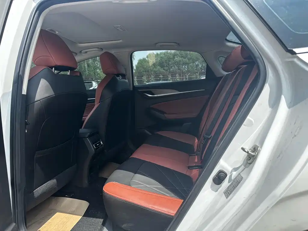 Eado 2023 Enjoy Edition PLUS Blue Whale NE 1.4T GDI DCT Premium Edition купить на сайте DeffCars