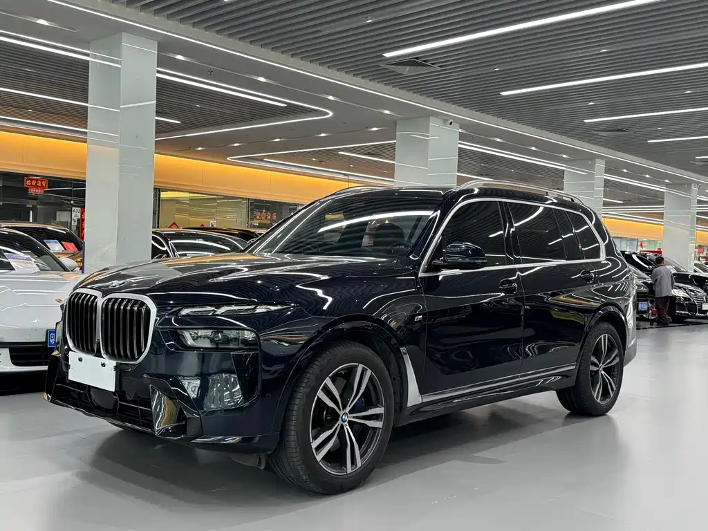 BMW X7 2023 xDrive40i Exclusive M Sports Package купить на сайте DeffCars