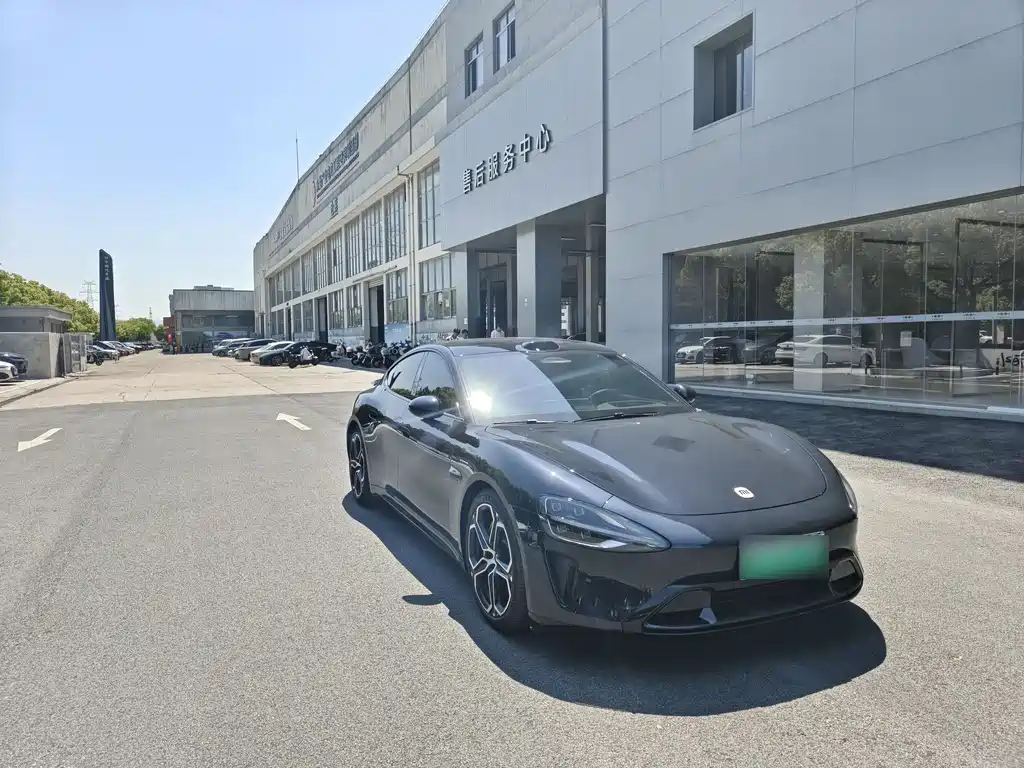 Xiaomi SU7 2024 four-wheel drive, ultra-long battery life, high-end smart driving Max version купить на сайте DeffCars