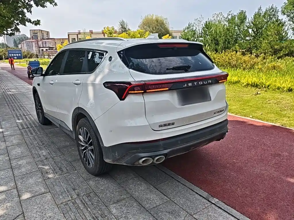 Jietu X70 PLUS 2025 Champion Edition 1.5T DCT Champion MAX+ 7 seats купить на сайте DeffCars