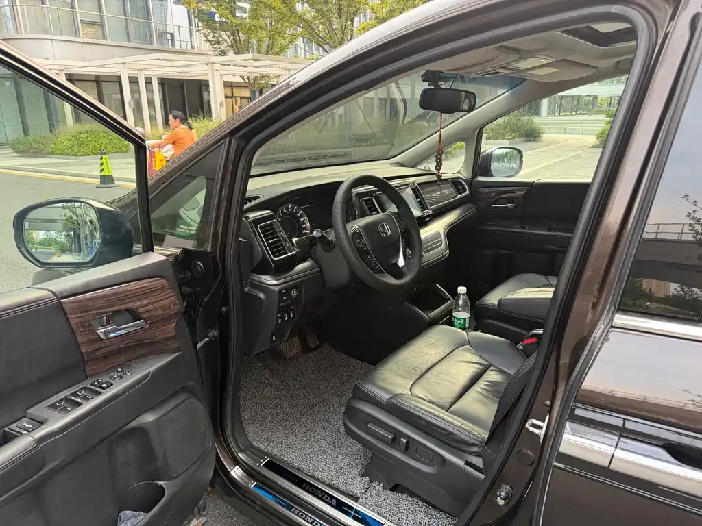 Alison 2016 2.4L Deluxe Edition купить на сайте DeffCars