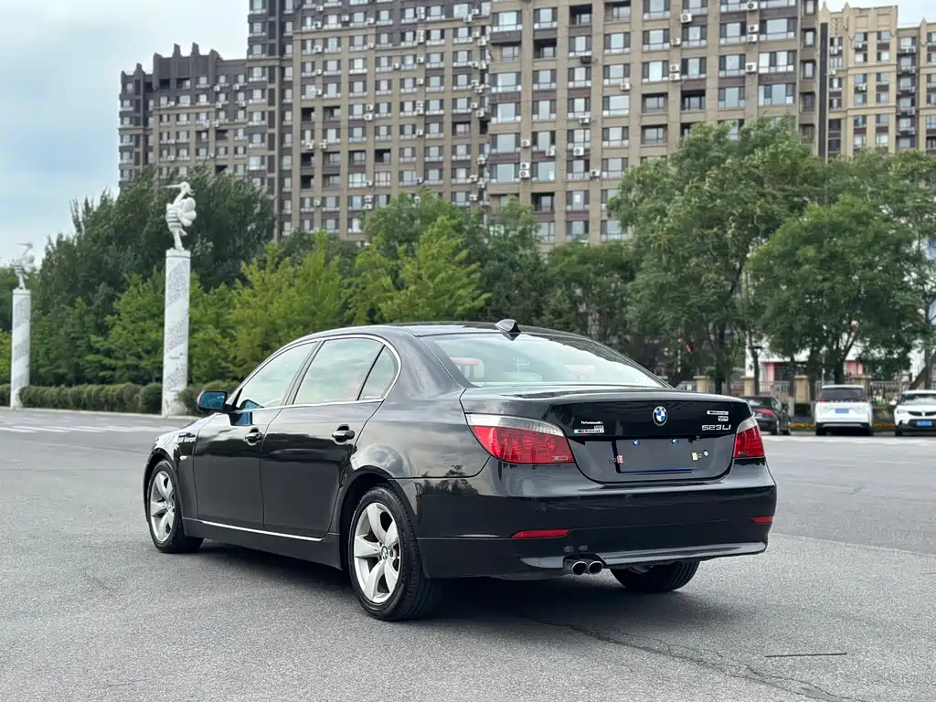 BMW 5 Series 2007 523Li Classic купить на сайте DeffCars