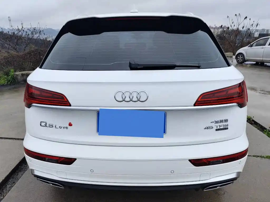 Audi Q5L 2022 facelift 45T luxury and dynamic model купить на сайте DeffCars