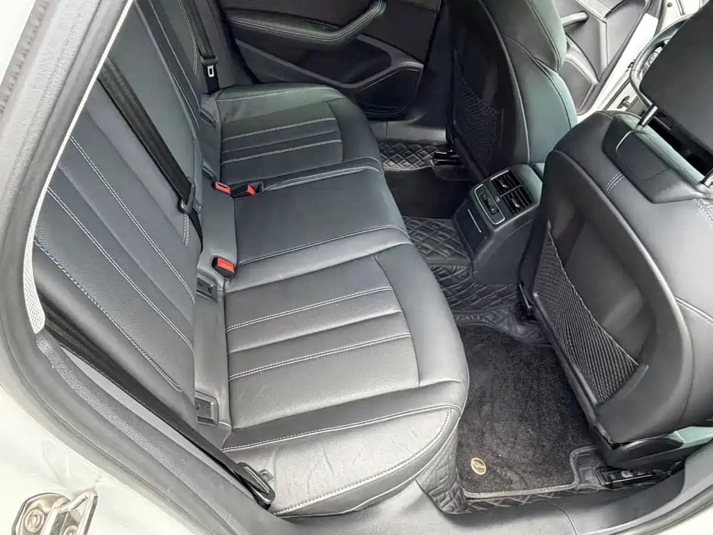 Audi A4L 2021 40 TFSI Advanced Life Edition купить на сайте DeffCars