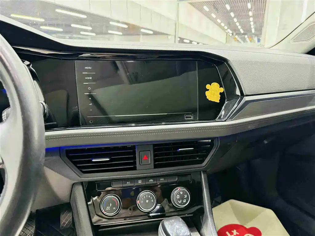 Sagitar 2021 280TSI DSG 30th Anniversary Edition купить на сайте DeffCars