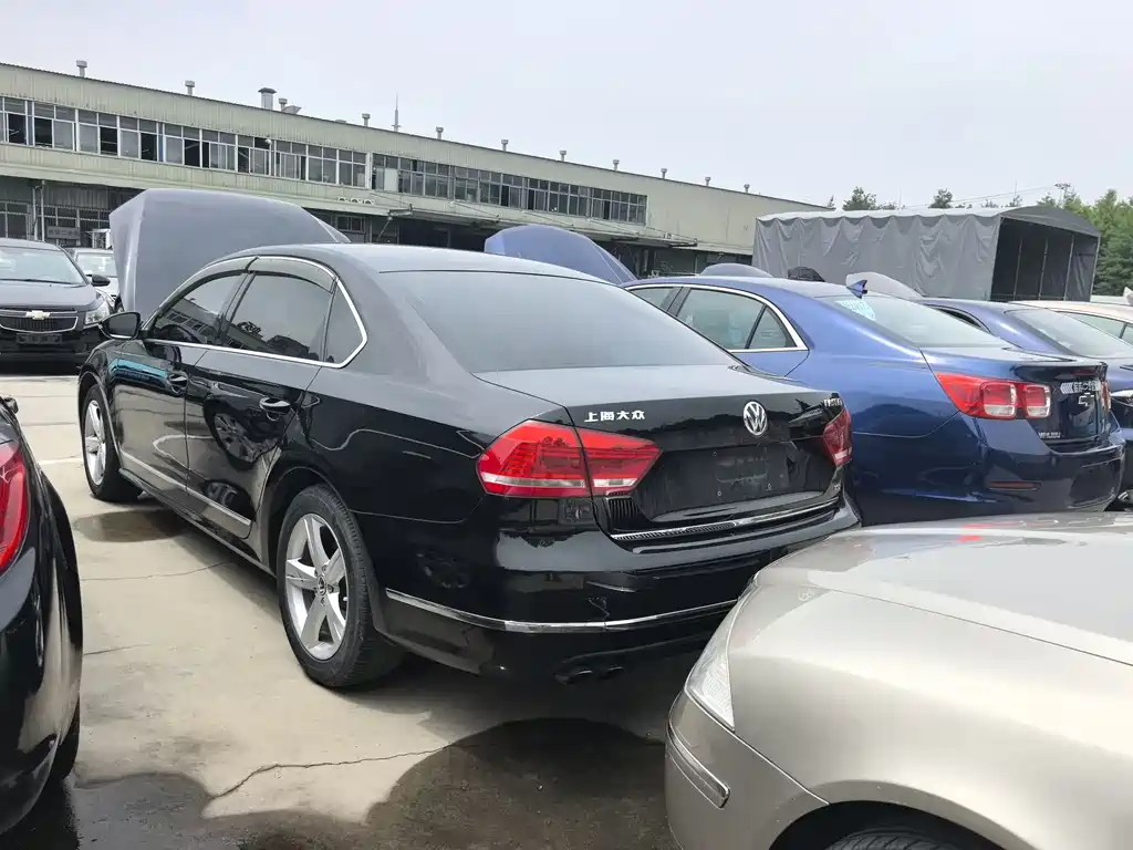 Passat 2013 1.8TSI DSG Premium Edition купить на сайте DeffCars
