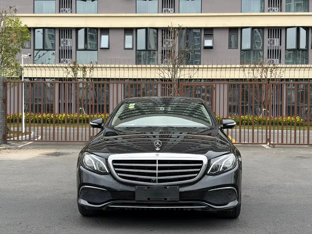 Mercedes-Benz E-Class 2017 E 300 L Luxury Model купить на сайте DeffCars