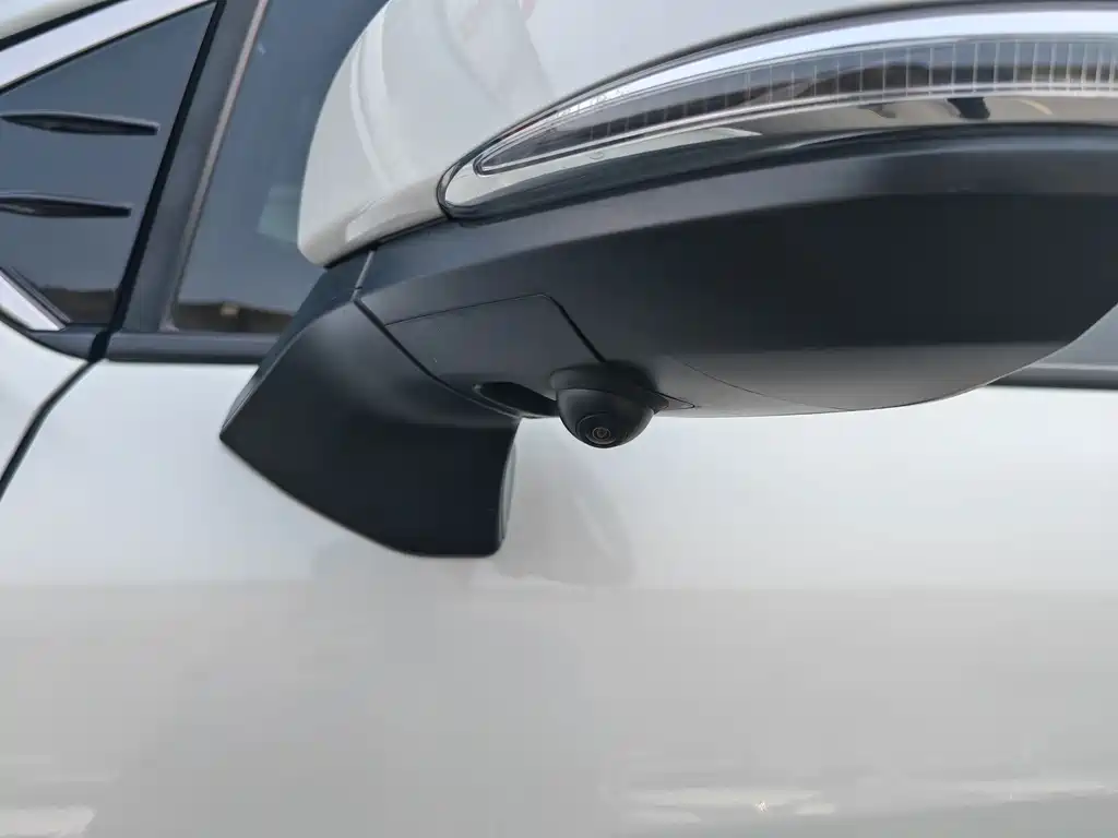 SIENNA 2023 2.5L Hybrid Comfort Edition купить на сайте DeffCars