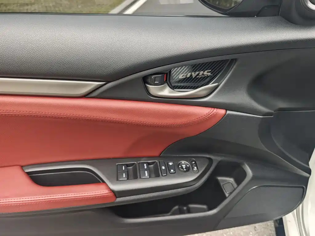 Civic 2021 HATCHBACK 220TURBO CVT cool control купить на сайте DeffCars