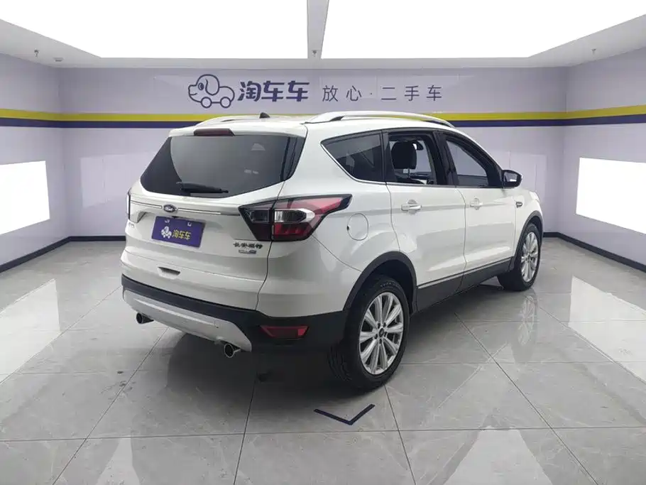 Escape 2017 EcoBoost 245 four-wheel drive luxury wing купить на сайте DeffCars