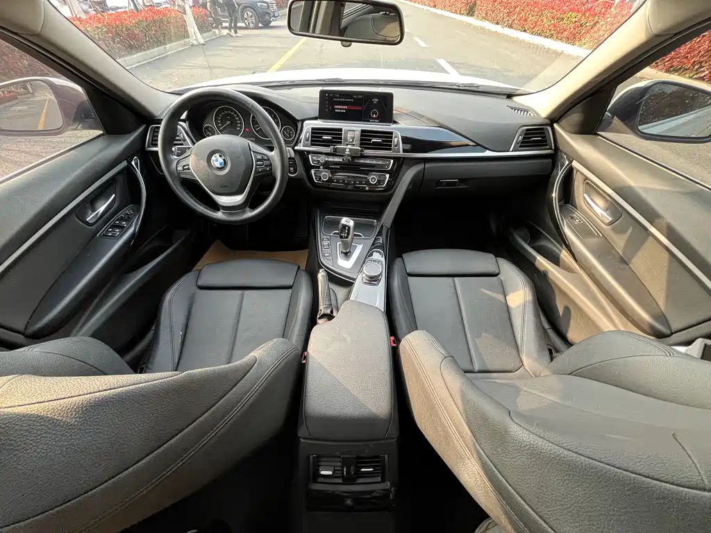 BMW 3 Series 2019 320Li Fashion Model купить на сайте DeffCars