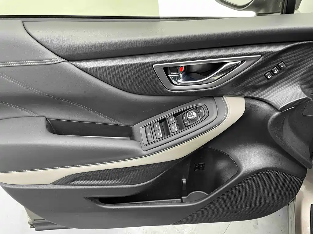 Forester 2022 2.0i AWD Deluxe Edition EyeSight купить на сайте DeffCars